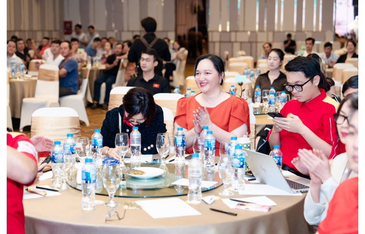 Hội Nghị Khách Hàng Dầu Nhớt Shell