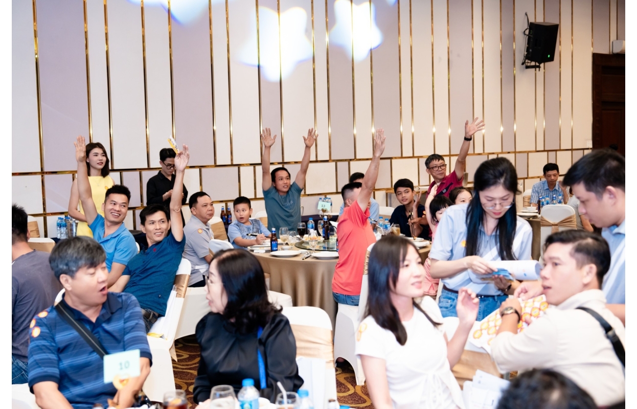 Hội Nghị Khách Hàng Dầu Nhớt Shell