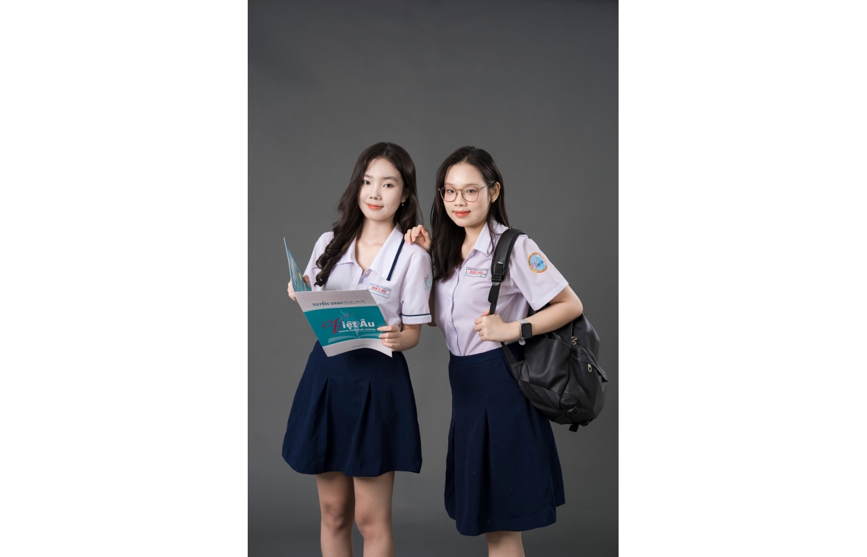 Chụp Ảnh Quảng Cáo Trường THPT Việt Âu