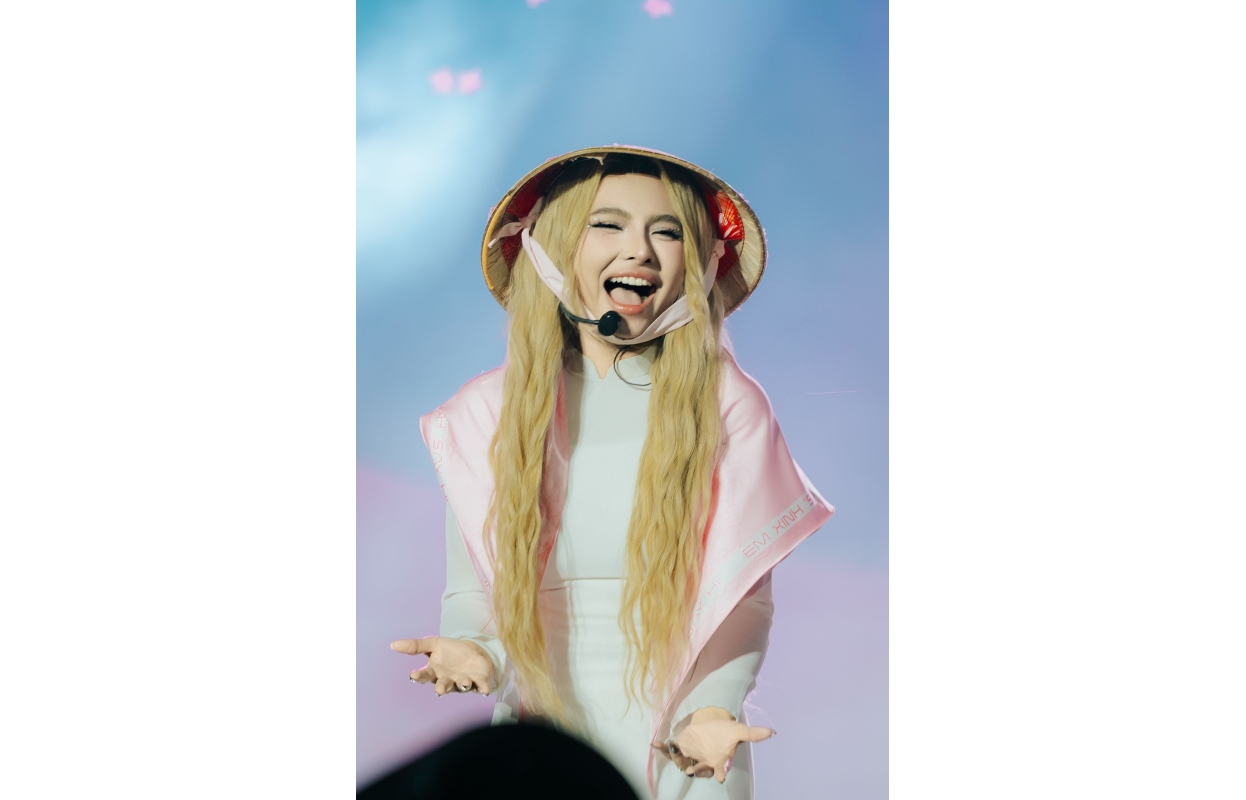 Đêm nhạc “Em Xinh Say Hi”