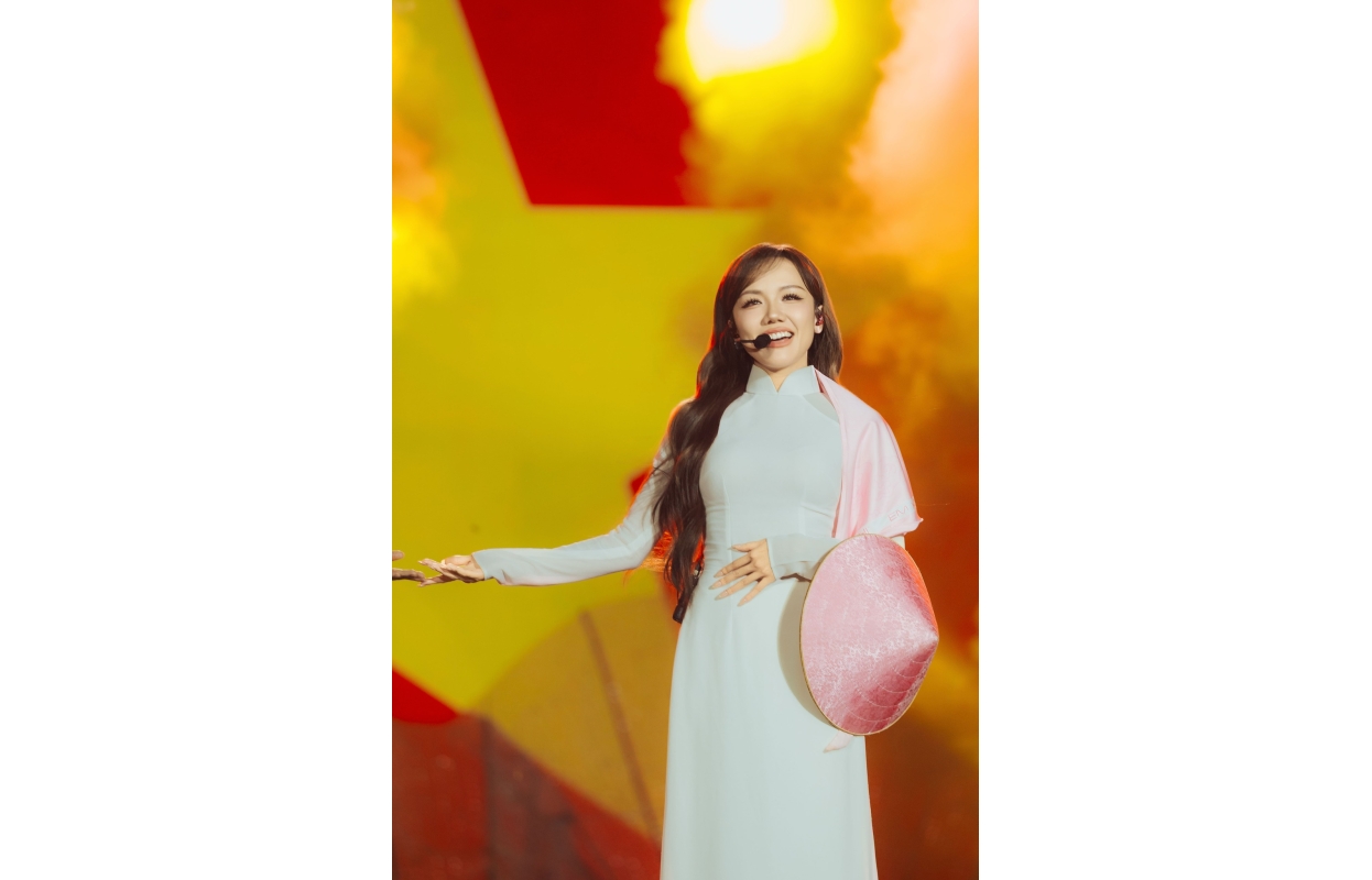 Đêm nhạc “Em Xinh Say Hi”