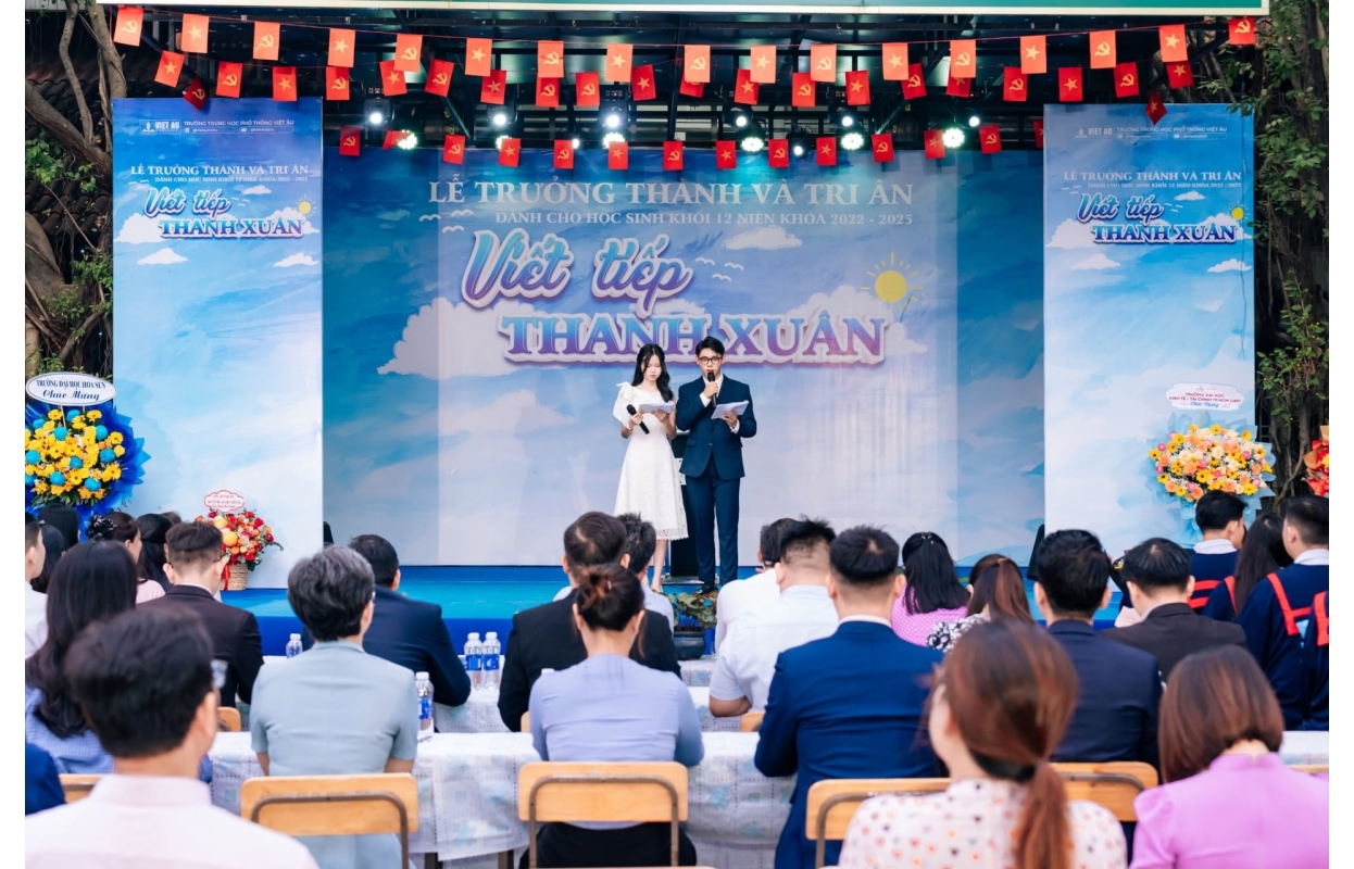 Lễ Trưởng Thành và Tri Ân Trường THPT Việt Âu - "Viết Tiếp Thanh Xuân"