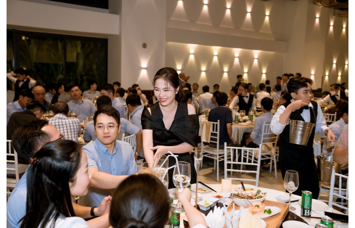 YEAR END PARTY – NEWTECONS BA SON