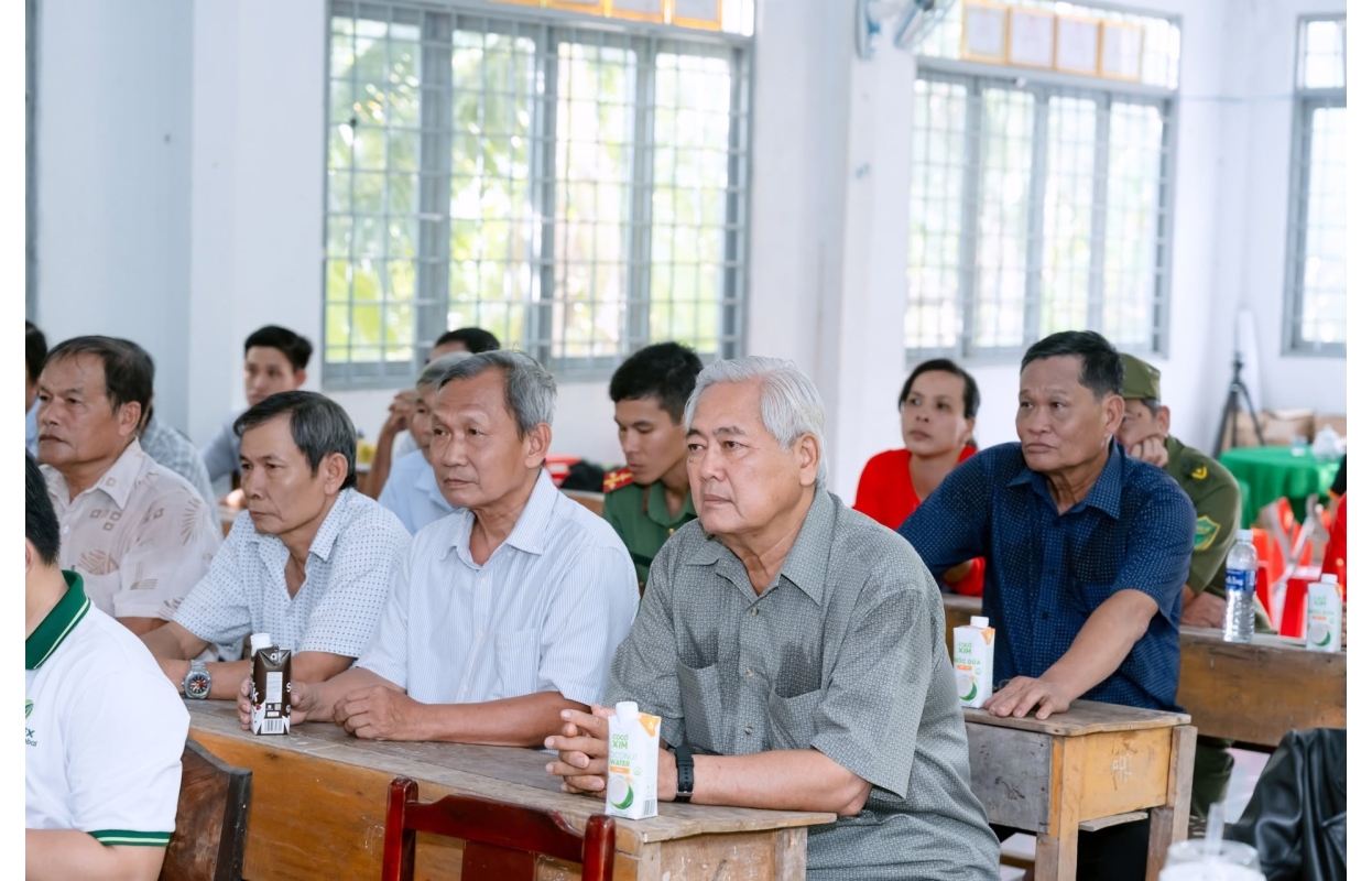 Dự Án Betrimex Thắp Sáng Đường Quê Xã Châu Hoà