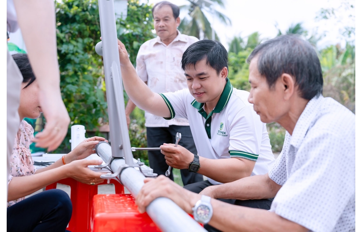 Dự Án Betrimex Thắp Sáng Đường Quê Xã Châu Hoà