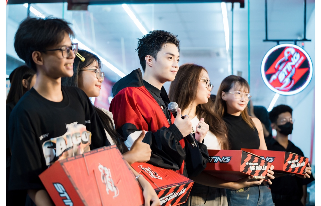 Hiếu Thứ 2 Tại Sự Kiện STING