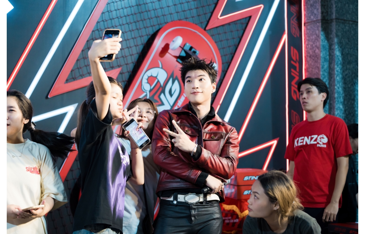 Hiếu Thứ 2 Tại Sự Kiện STING