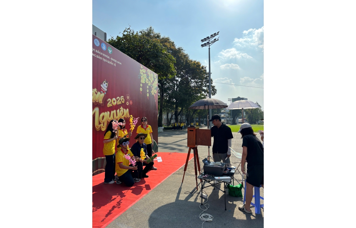 Chiến dịch Xuân tình nguyện của Phòng đào tạo quốc tế thuộc trường ĐH Bách Khoa