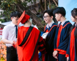 Lễ Trưởng Thành và Tri Ân Trường THPT Việt Âu - "Viết Tiếp Thanh Xuân"