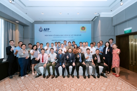 Quay Chụp Hội Thảo 